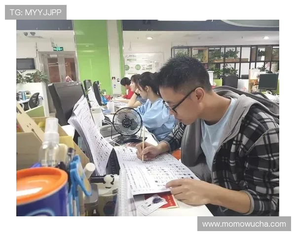 加入PA视讯娱乐，享受全天候的专业客服支持，确保每一次游戏都顺畅愉快